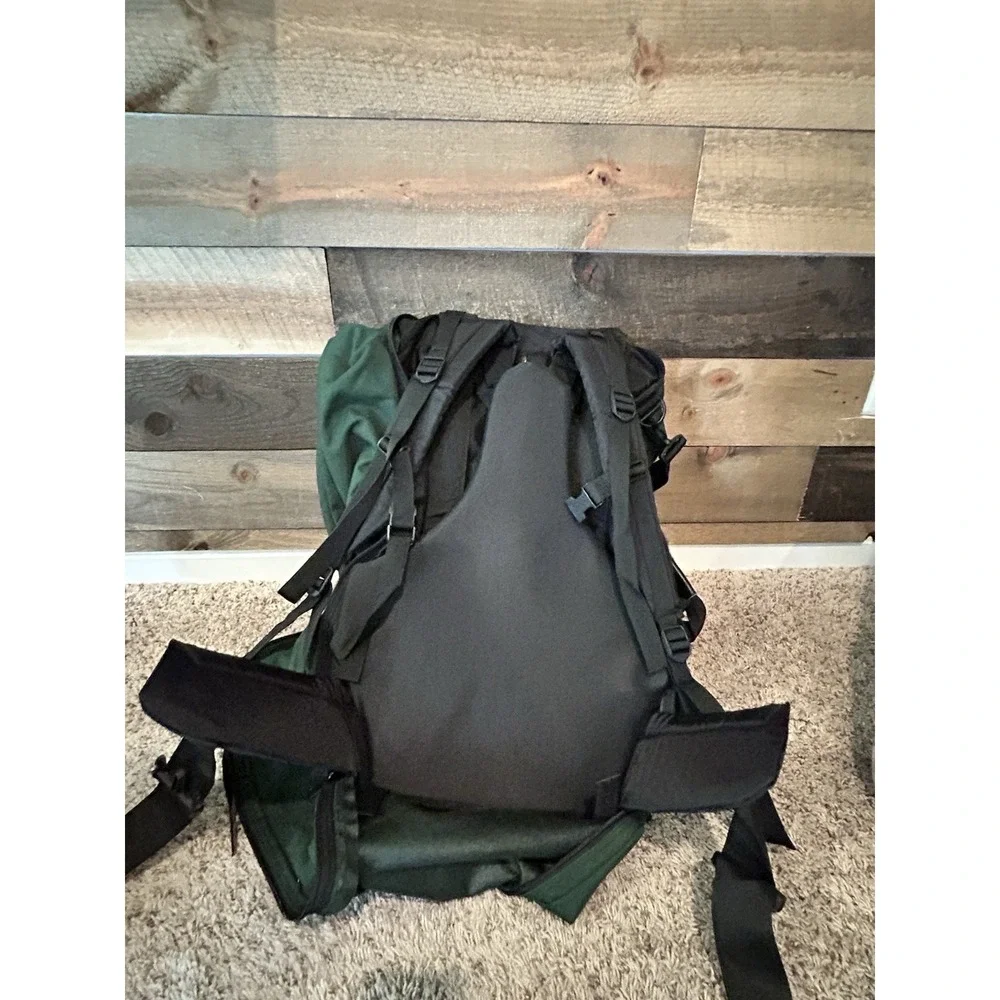 Vtg. 90's JANSPORT Large Green Hiking Backpack 3 in 1 Convertible Travel Bag‎